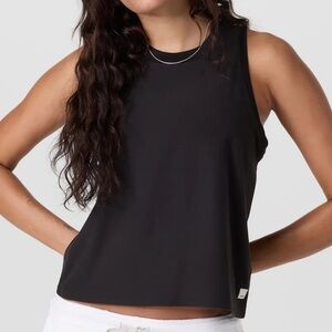 NWT Vuori Energy Black Sleeveless Top small